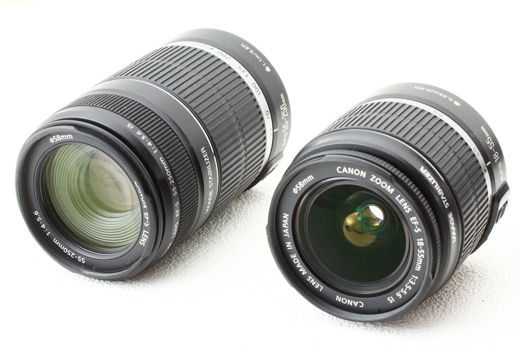 極上品◆Canon EOS Kiss X8i Wレンズキット