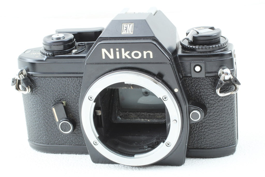 ジャンク品◆NIKON ニコン EM ボディ