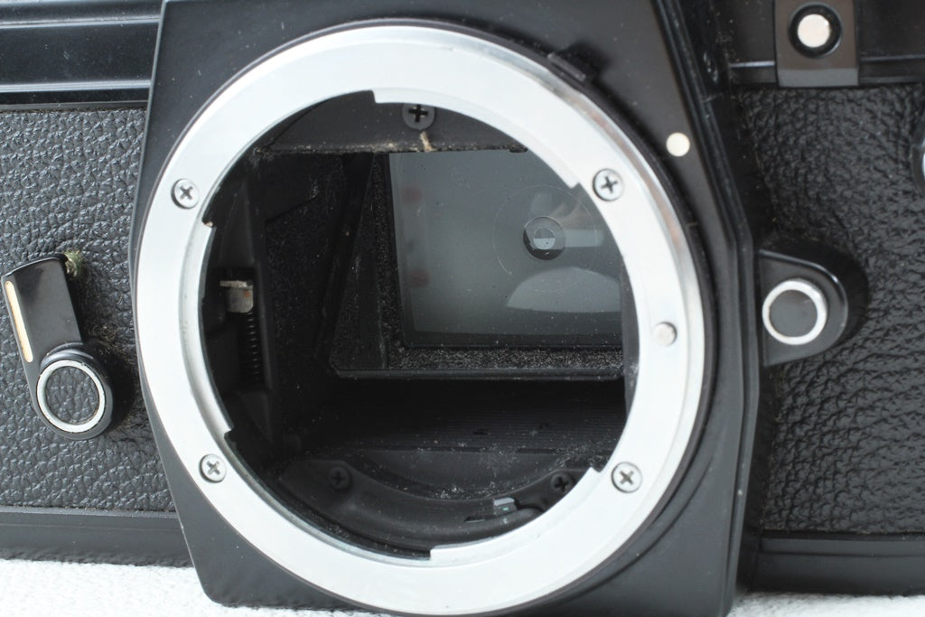 ジャンク品◆NIKON ニコン EM ボディ