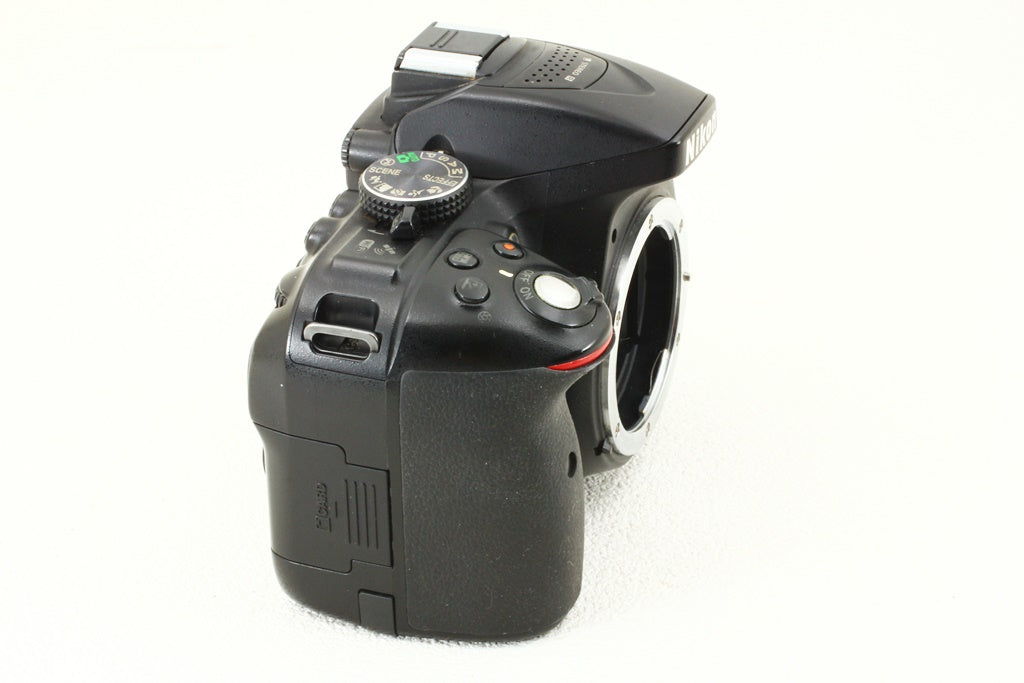 ジャンク品◆Nikon ニコン D5300 ボディ