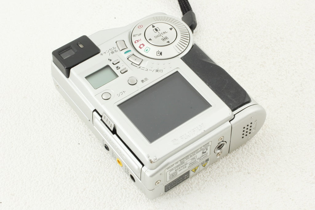 格安品◆FUJIFILM FinePix 2700