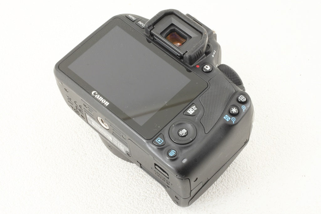 美品◆Canon EOS Kiss X7 + EF-S18-55