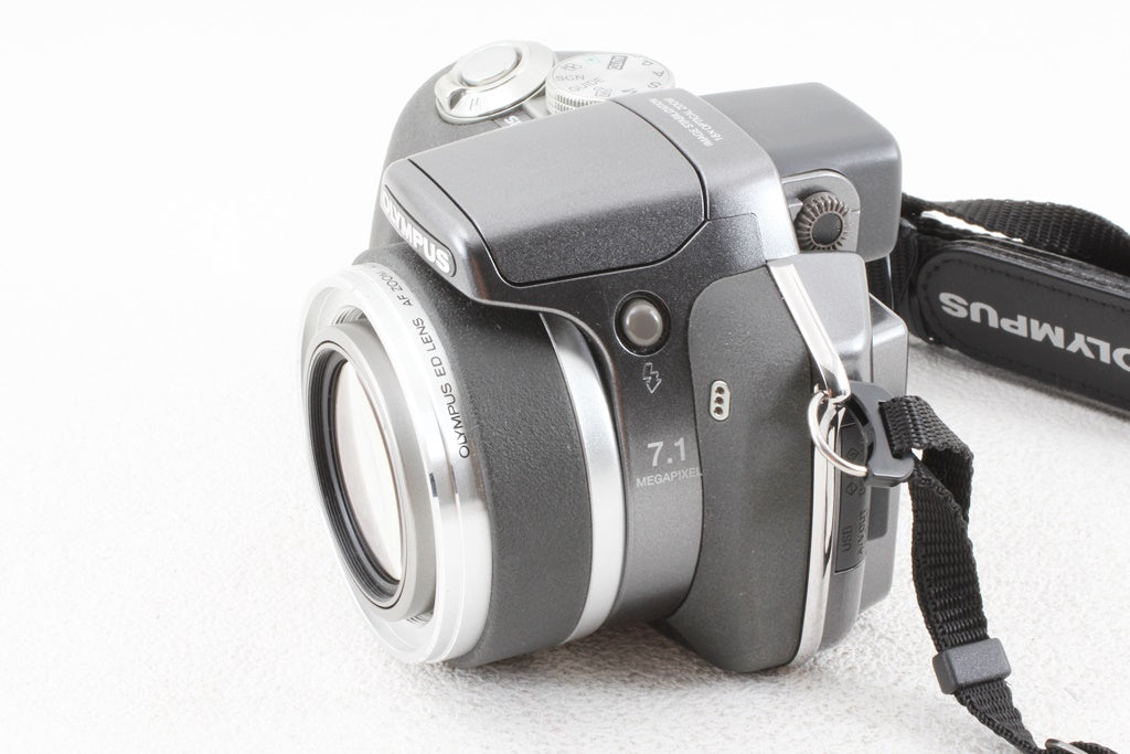 美品◆OLYMPUS SP-550UZ