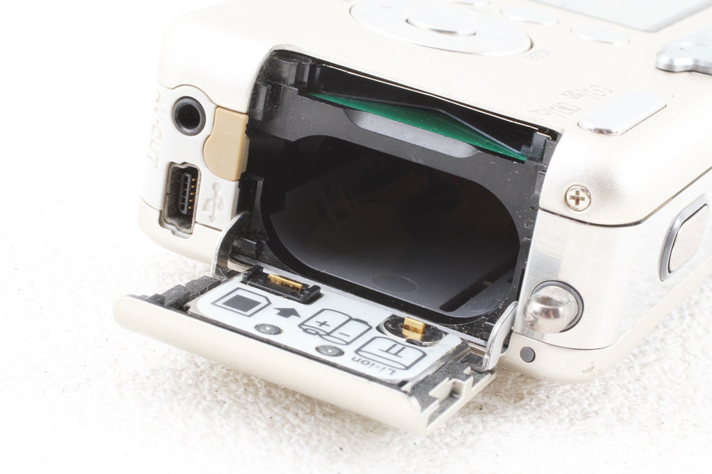 美品◆RICOH Caplio R1V