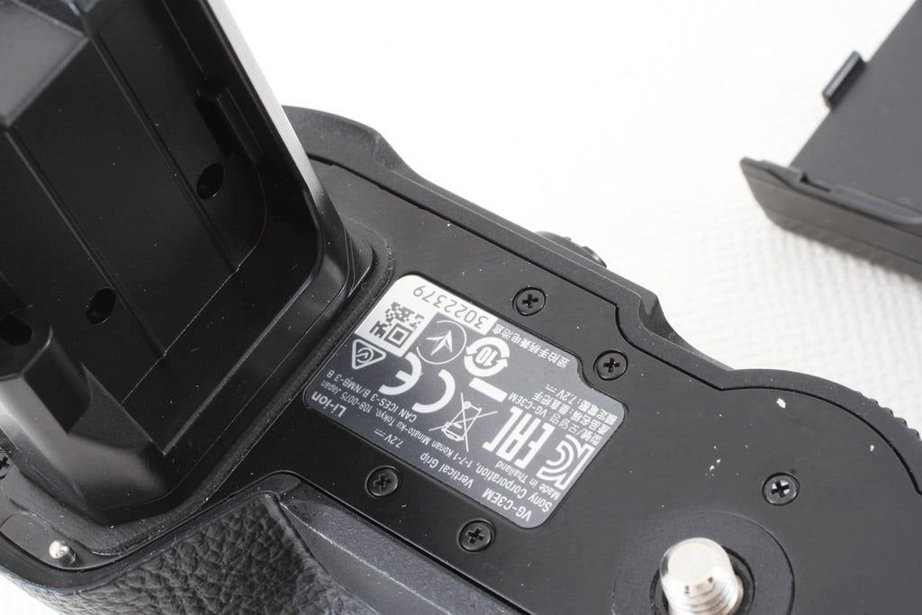 美品◆SONY VG-C3EM α9・α7RIII・α7III