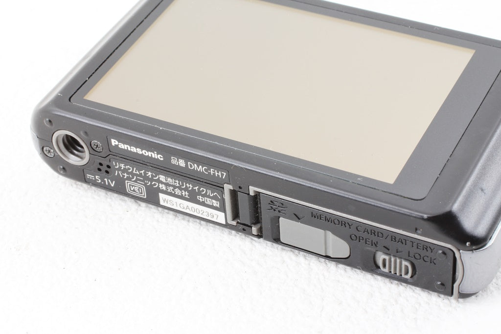 美品◆Panasonic LUMIX DMC-FH7
