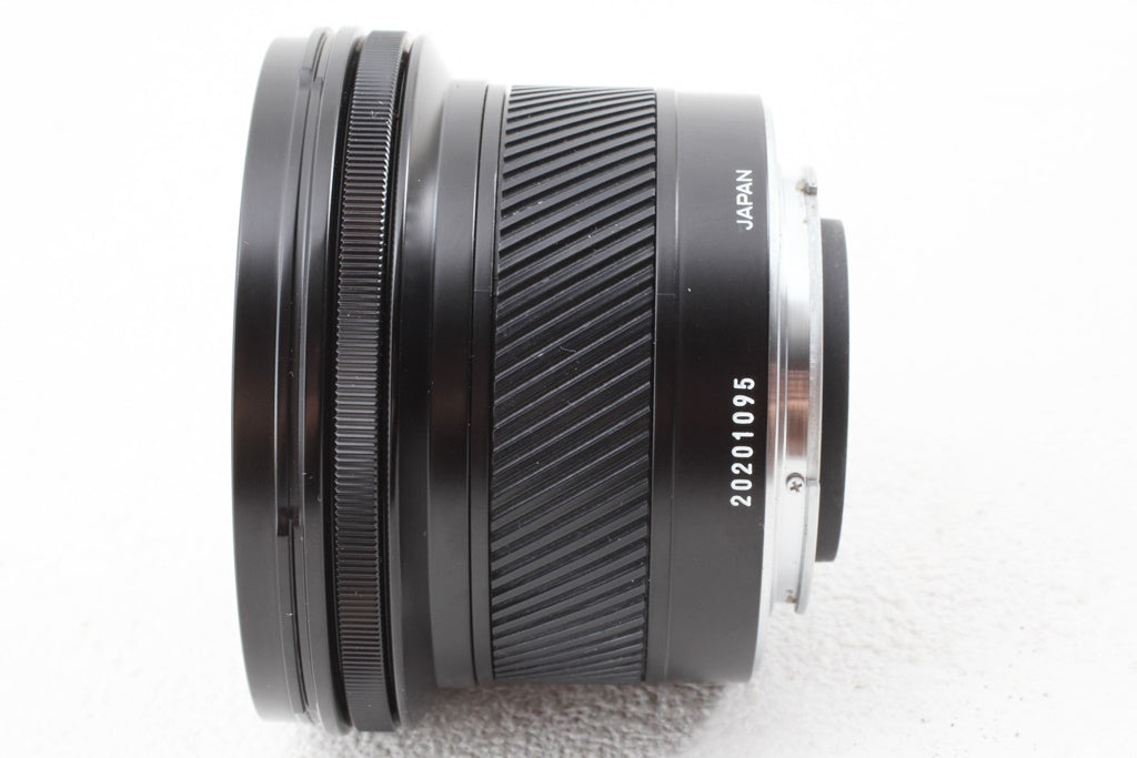 極上品◆MINOLTA AF 20mm F2.8 旧