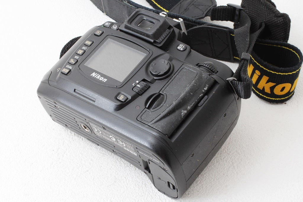 ジャンク品◆Nikon D70 AF-S 18-70