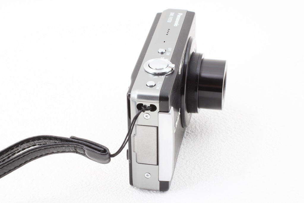 美品◆Panasonic LUMIX DMC-FX550