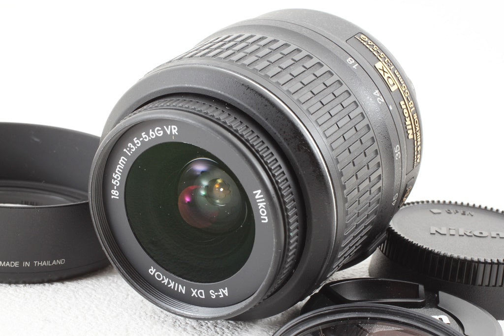 美品◆Nikon AF-S DX NIKKOR 18-55mm F3.5-5.6G VR