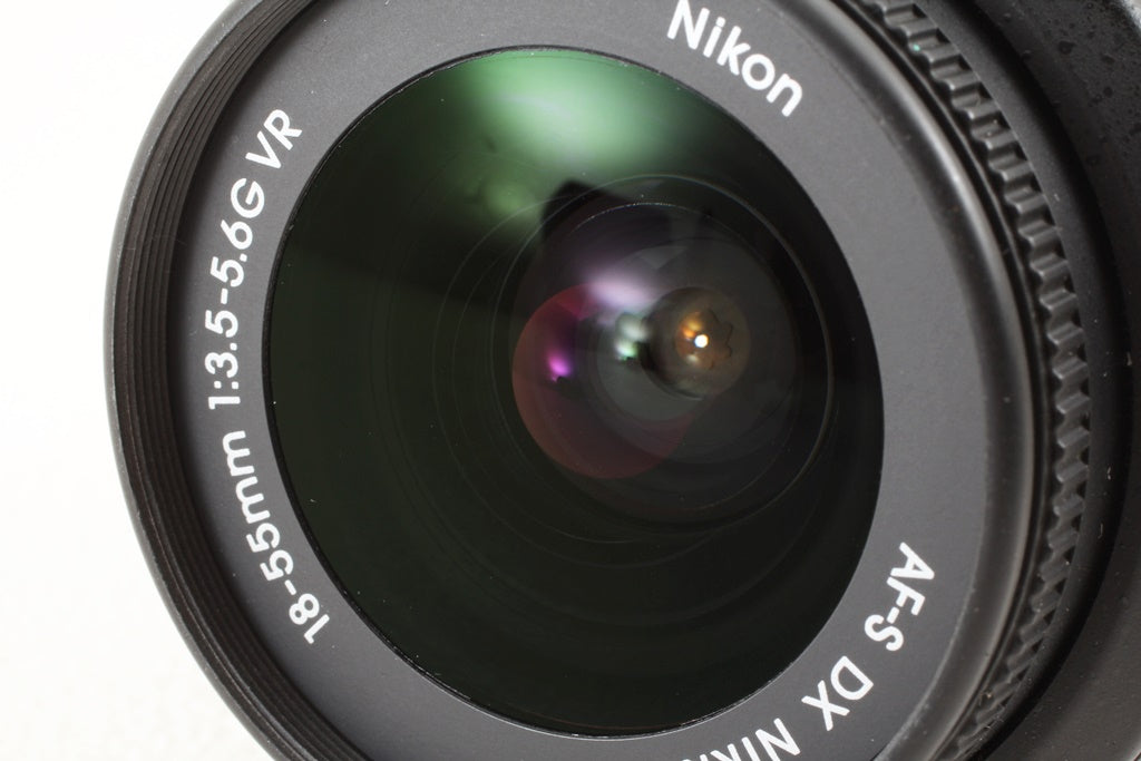 美品◆Nikon AF-S DX NIKKOR 18-55mm F3.5-5.6G VR
