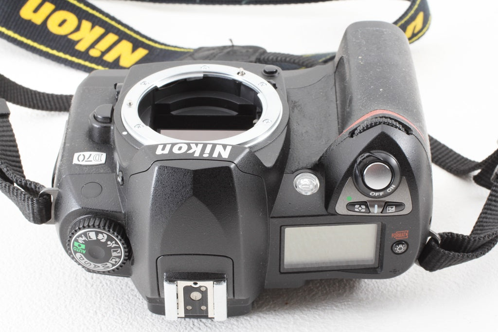 ジャンク品◆Nikon D70 ボディ