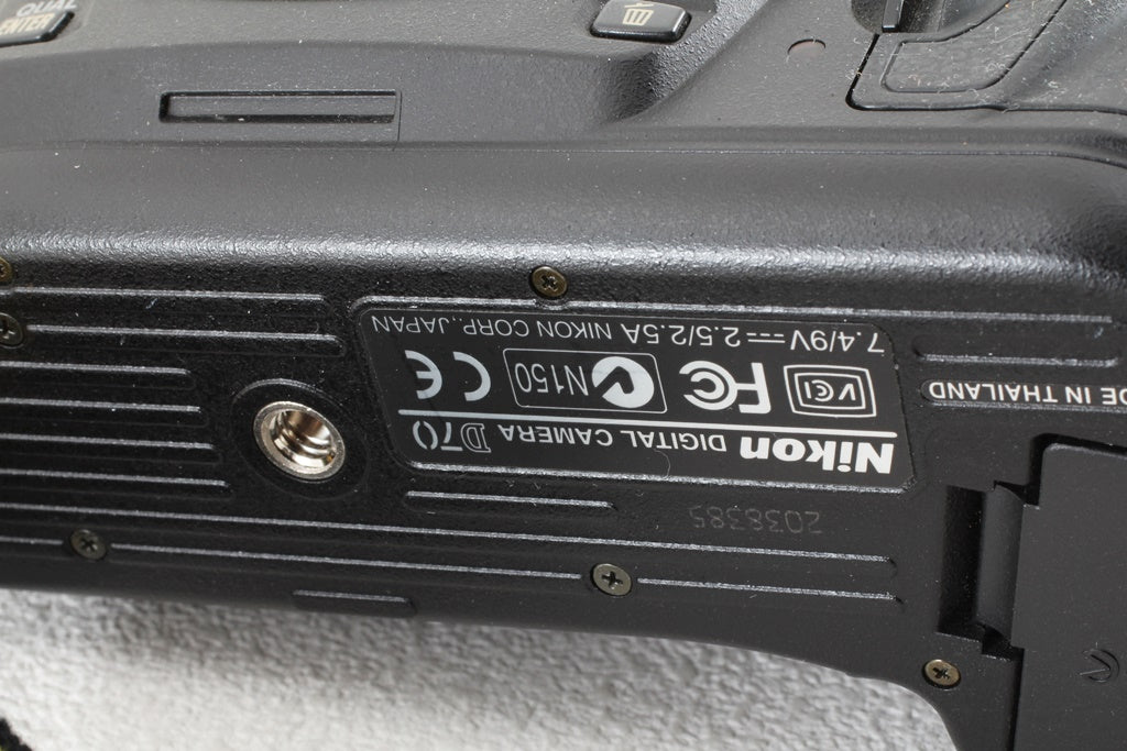 ジャンク品◆Nikon D70 ボディ