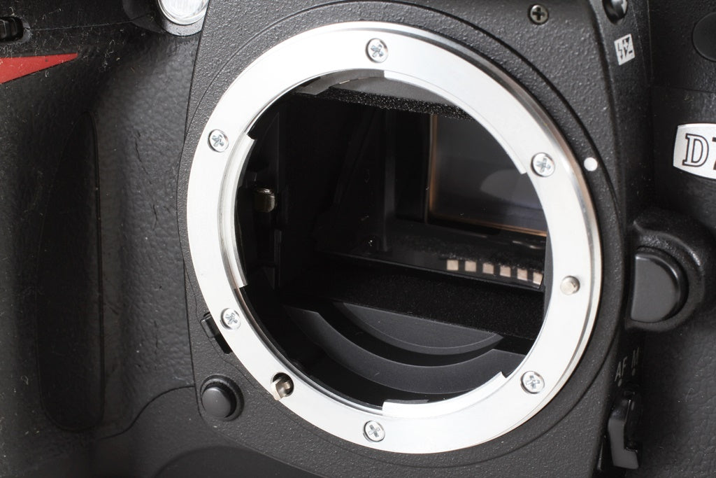 ジャンク品◆Nikon D70 ボディ