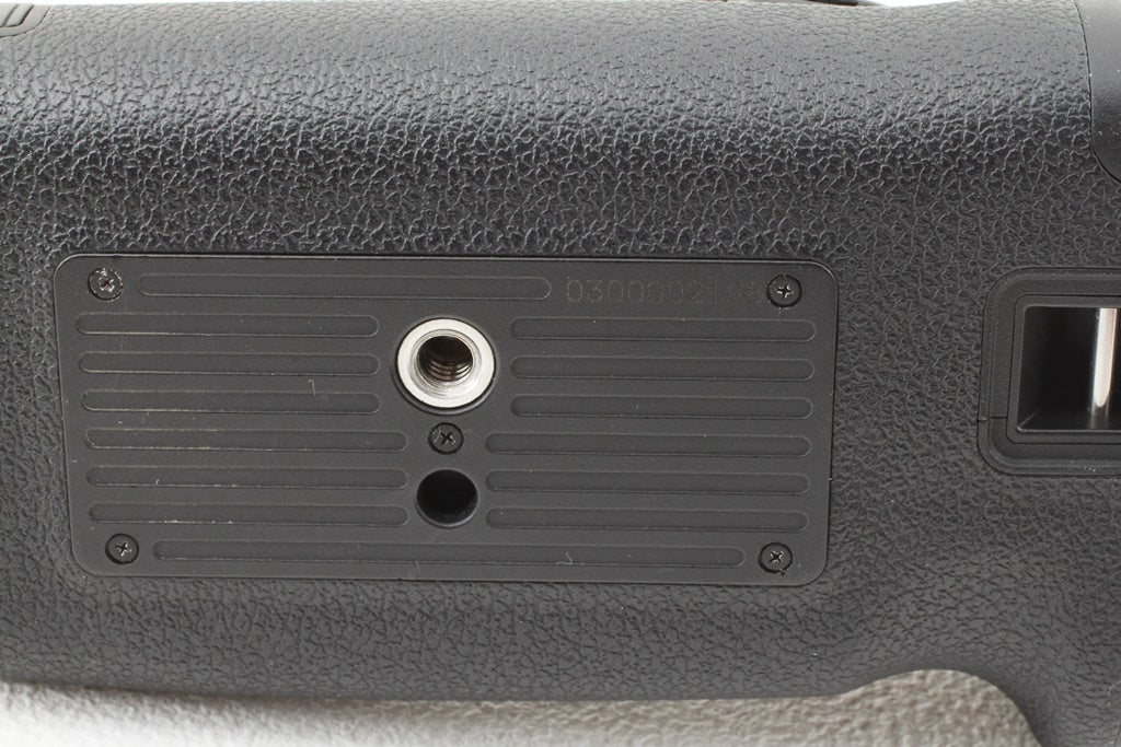 極上品◆Canon BG-E20 バッテリーグリップ