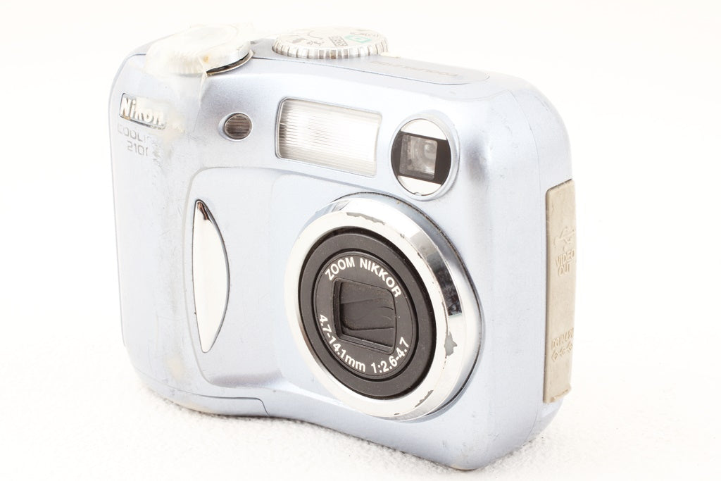1円スタート】 Nikon ニコン デジタルカメラ COOLPIX 2100 0