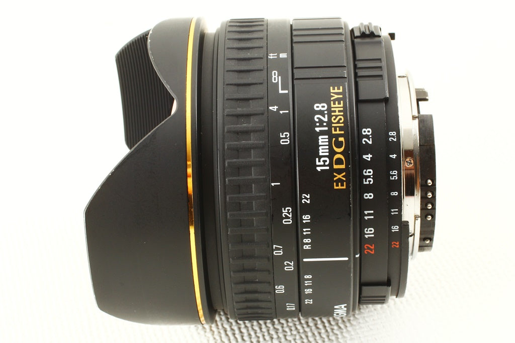 Good condition ◆ SIGMA AF 15mm F2.8 EX DG Fisheye Nikon ◆ Fisheye lens