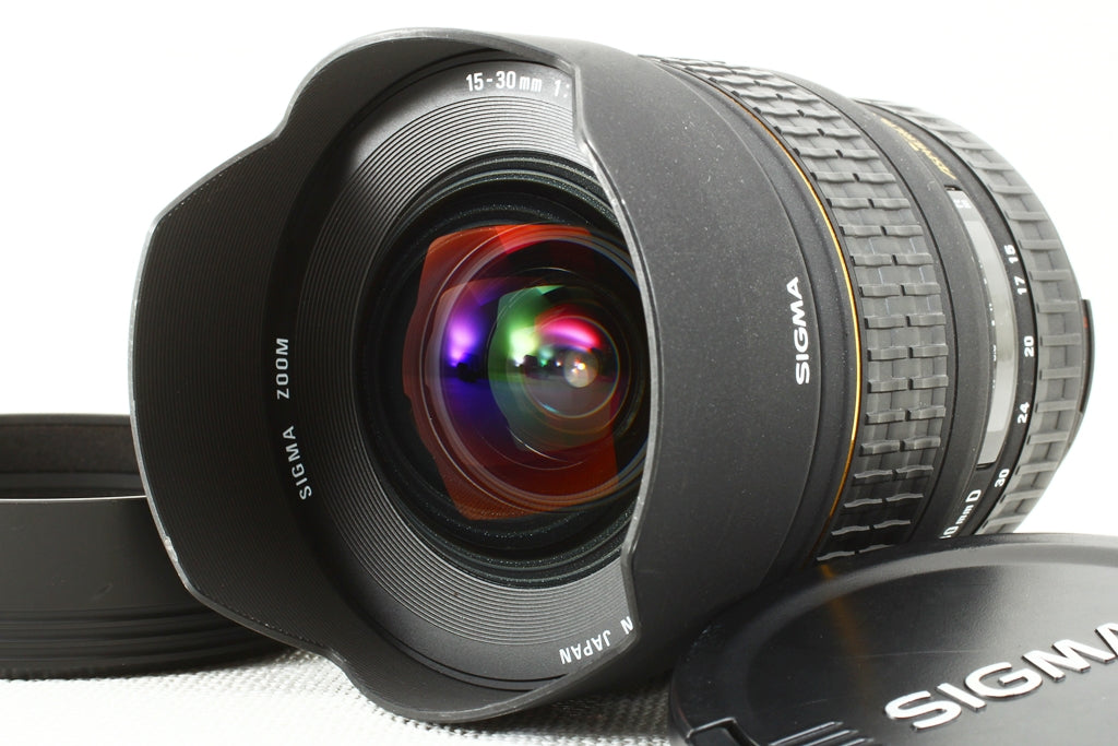 Excellent quality ◆ SIGMA AF 15-30mm F3.5-4.5 EX DG Nikon ◆ Ultra-wide-angle zoom lens
