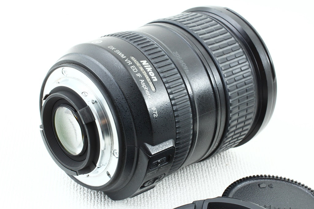 Good condition NIKON AF-S DX 18-200mm F3.5-5.6G ED VR Zoom lens