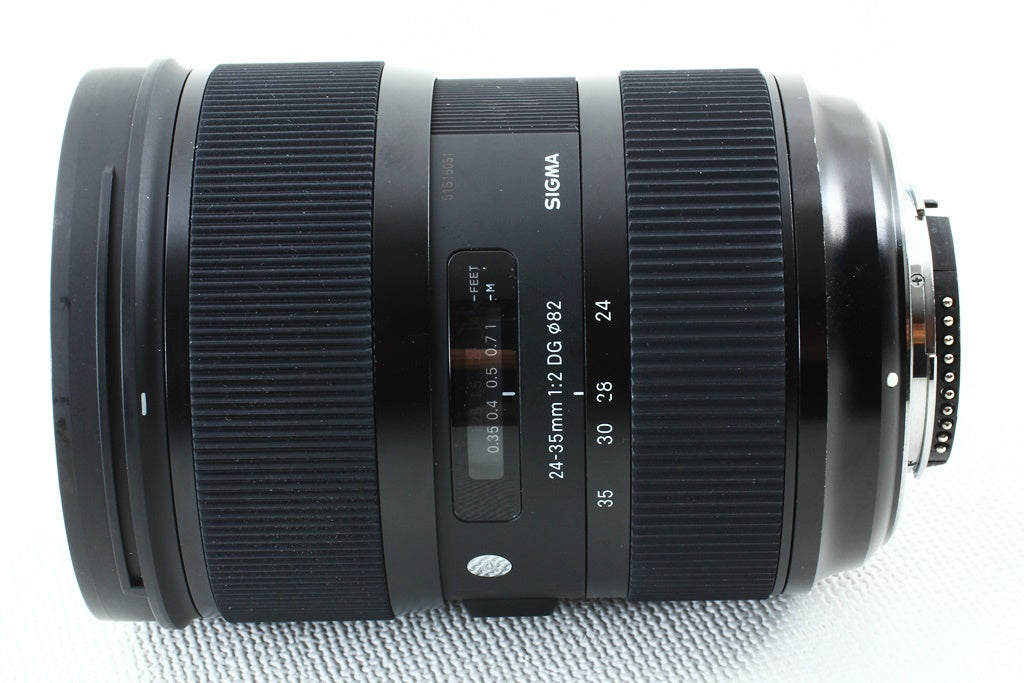 Excellent quality ◆ SIGMA Art 24-35mm F2 DG HSM Nikon ◆ Large aperture wide-angle zoom lens