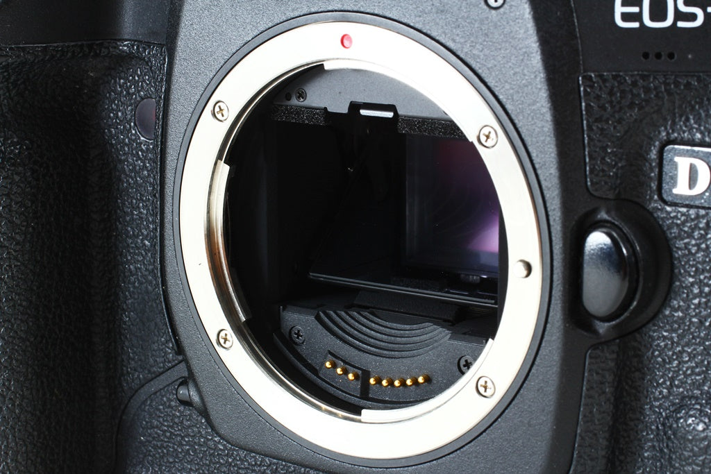 美品◆Canon EOS-1D Mark IV デジタル一眼