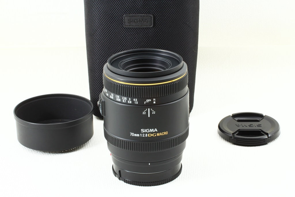 美品◆SIGMA 70mm F2.8 DG MACRO Sony A