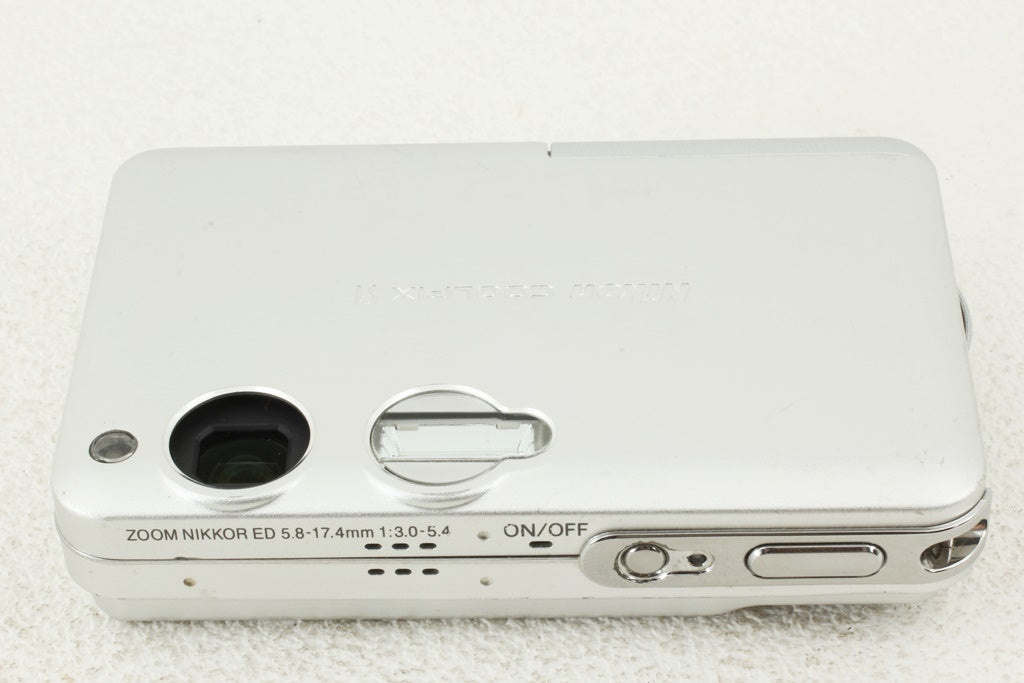 極上品◆Nikon COOLPIX S1 コンデジ