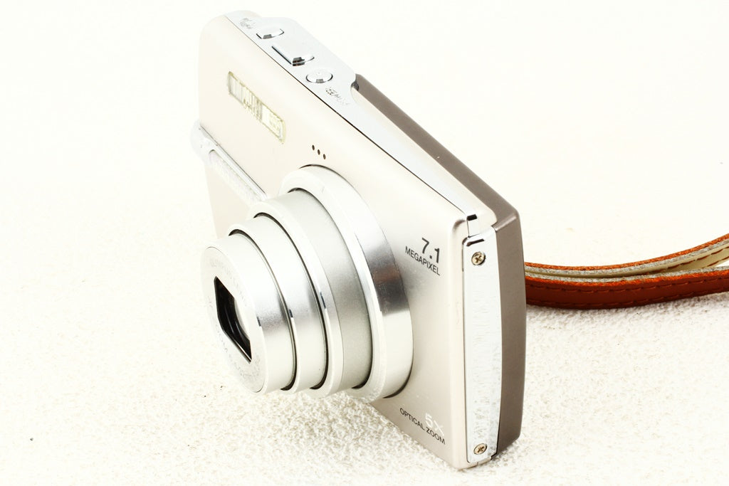 ジャンク品◆OLYMPUS μ780 コンデジ