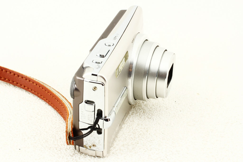 ジャンク品◆OLYMPUS μ780 コンデジ