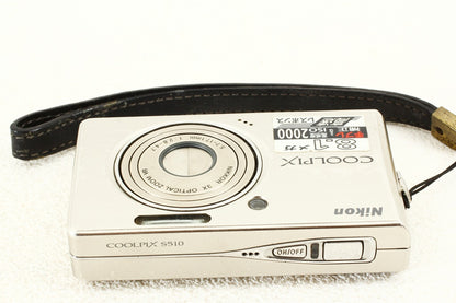 ジャンク品◆Nikon COOLPIX S510 コンデジ