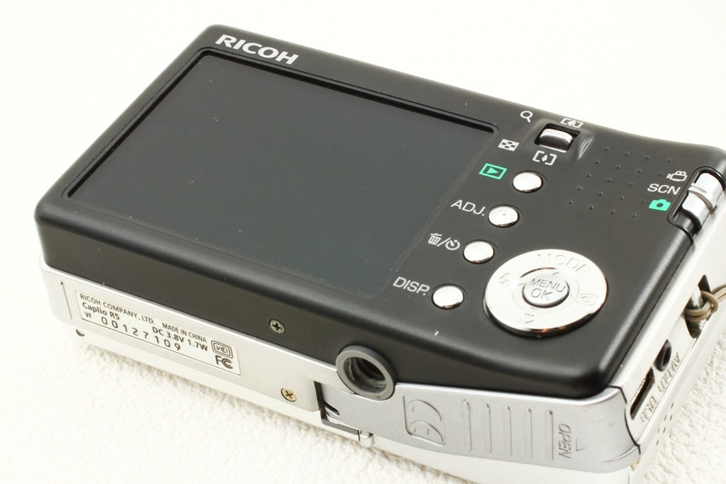 ジャンク品◆RICOH  Caplio キャプリオ R5 デジタルカメラ