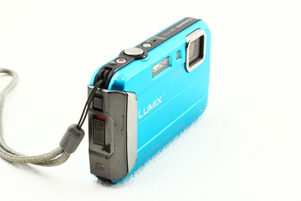 美品◆Panasonic LUMIX DMC-FT25 デジカメ