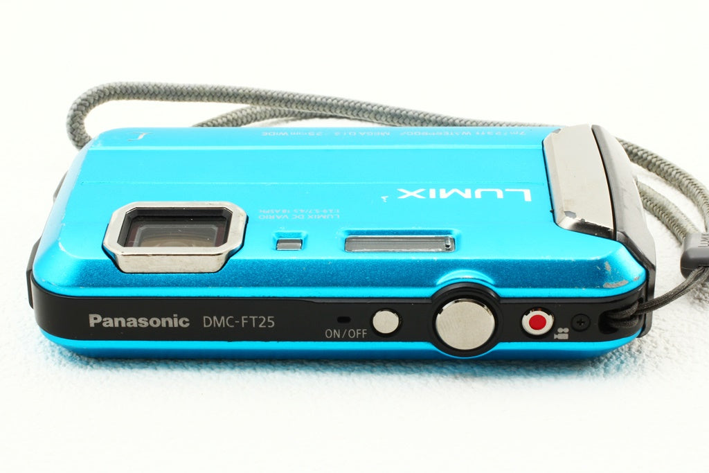 美品◆Panasonic LUMIX DMC-FT25 デジカメ