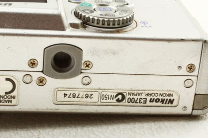 ジャンク品◆Nikon COOLPIX 3700