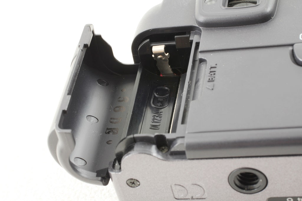 美品◆Nikon Nuvis 75i コンパクトフィルムカメラ