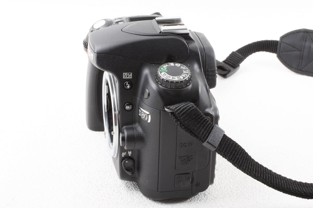 ジャンク品◆Nikon D80 ボディ