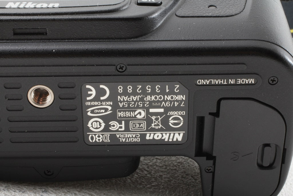 ジャンク品◆Nikon D80 ボディ