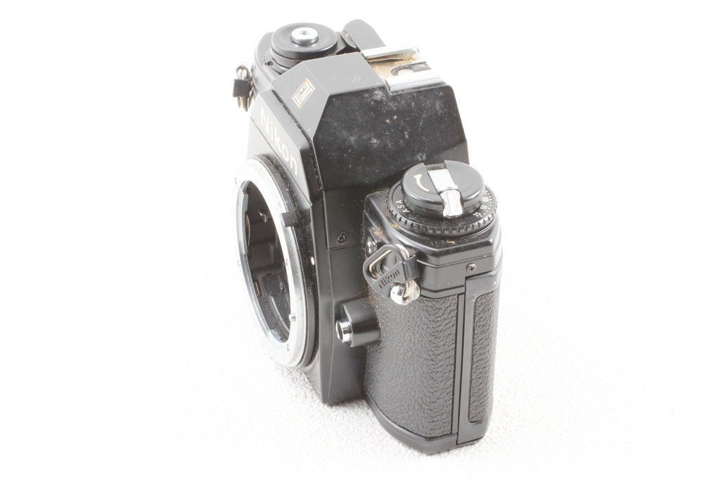 ジャンク品◆NIKON EM ボディ