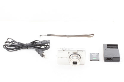 美品◆Nikon COOLPIX S570