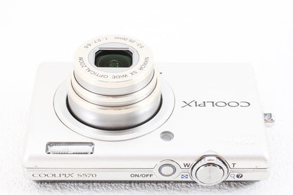 美品◆Nikon COOLPIX S570