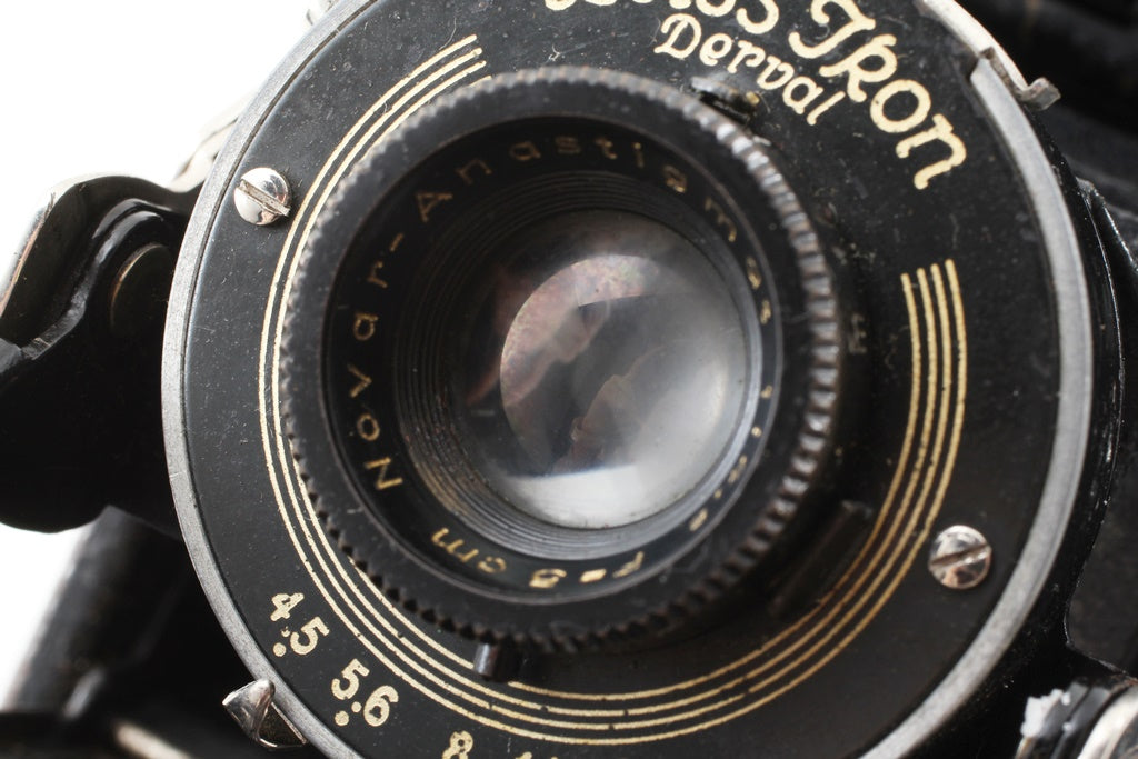 格安品◆ZEISS IKON IKONTA 520/18 Novar-anastigmat 5cm F4.5
