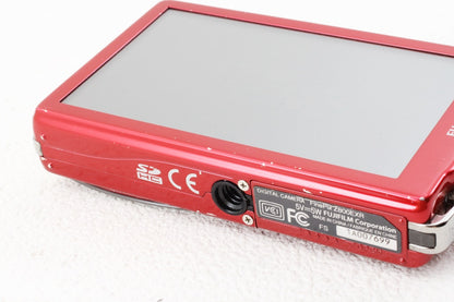 美品◆FUJIFILM FinePix Z800EXR