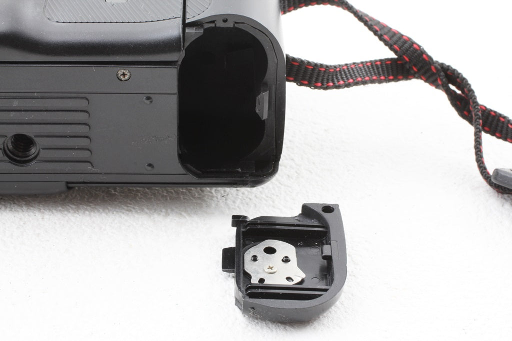 美品◆NIKON TW20 QUARTZ DATE