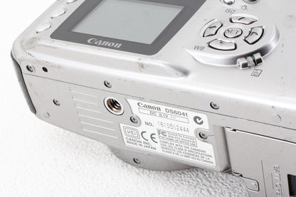 外観美品◆Canon EOS Kiss Digital ダブルレンズキット