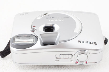 外観極上品◆FUJIFILM FinePix A201