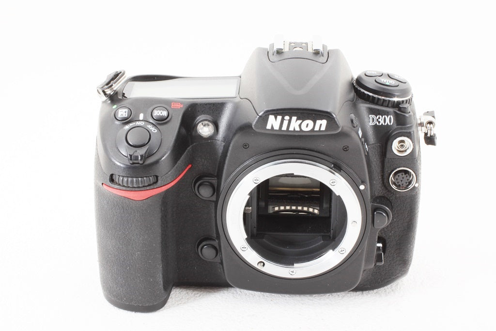 ジャンク品◆Nikon D300 ボディ
