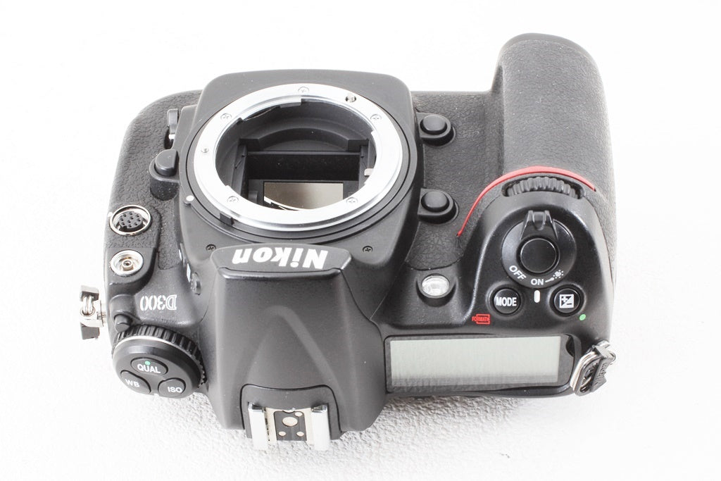 ジャンク品◆Nikon D300 ボディ