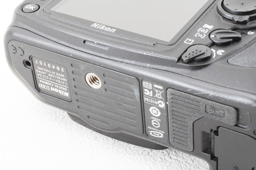 ジャンク品◆Nikon D300 ボディ