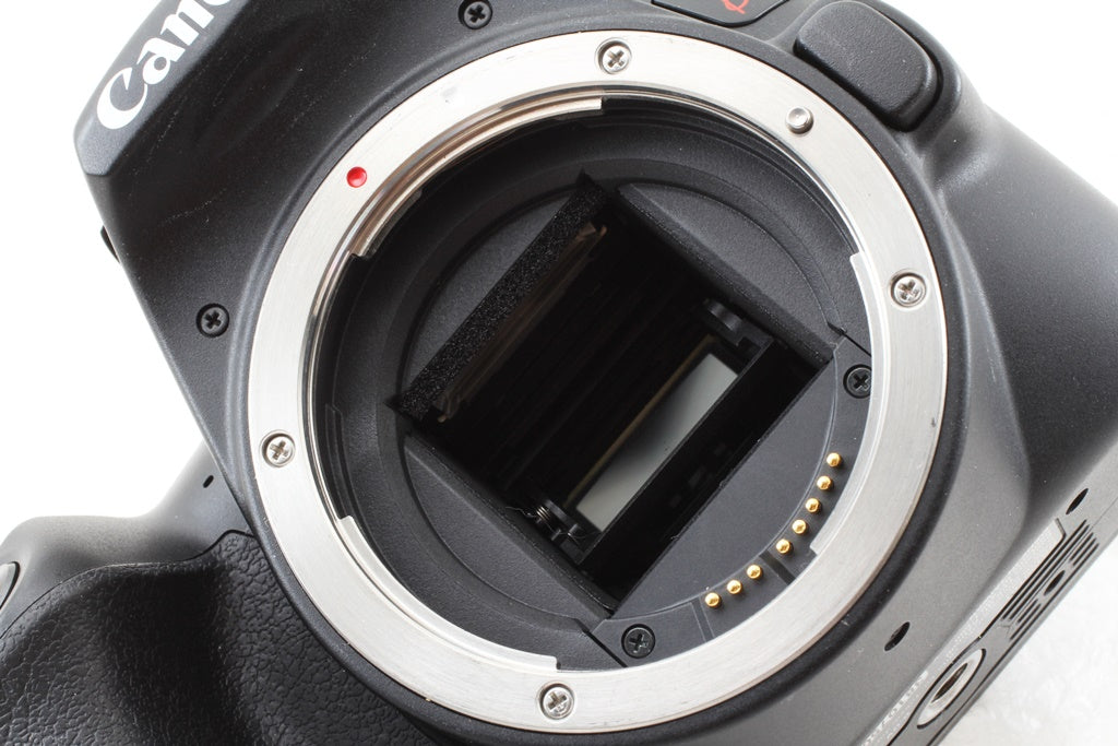 極美品◆Canon EOS Kiss X10 ボディ