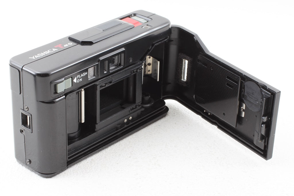 外観美品◆YASHICA T AF-D Carl Zeiss Tessar 3.5/35